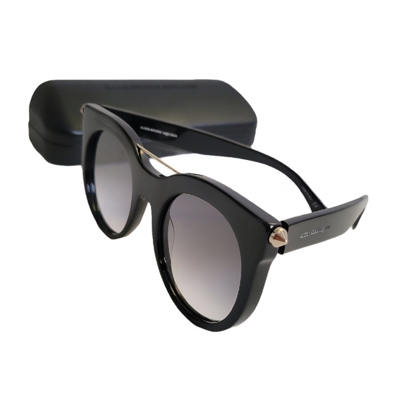 Alexander McQueen Accessories - ALEXANDER MCQUEEN Oversized Black  Sunglasses Silver Metal Accent